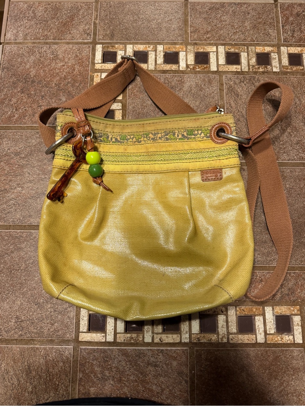 Yellow-Green Fossil Key-Per Crossbody Bag